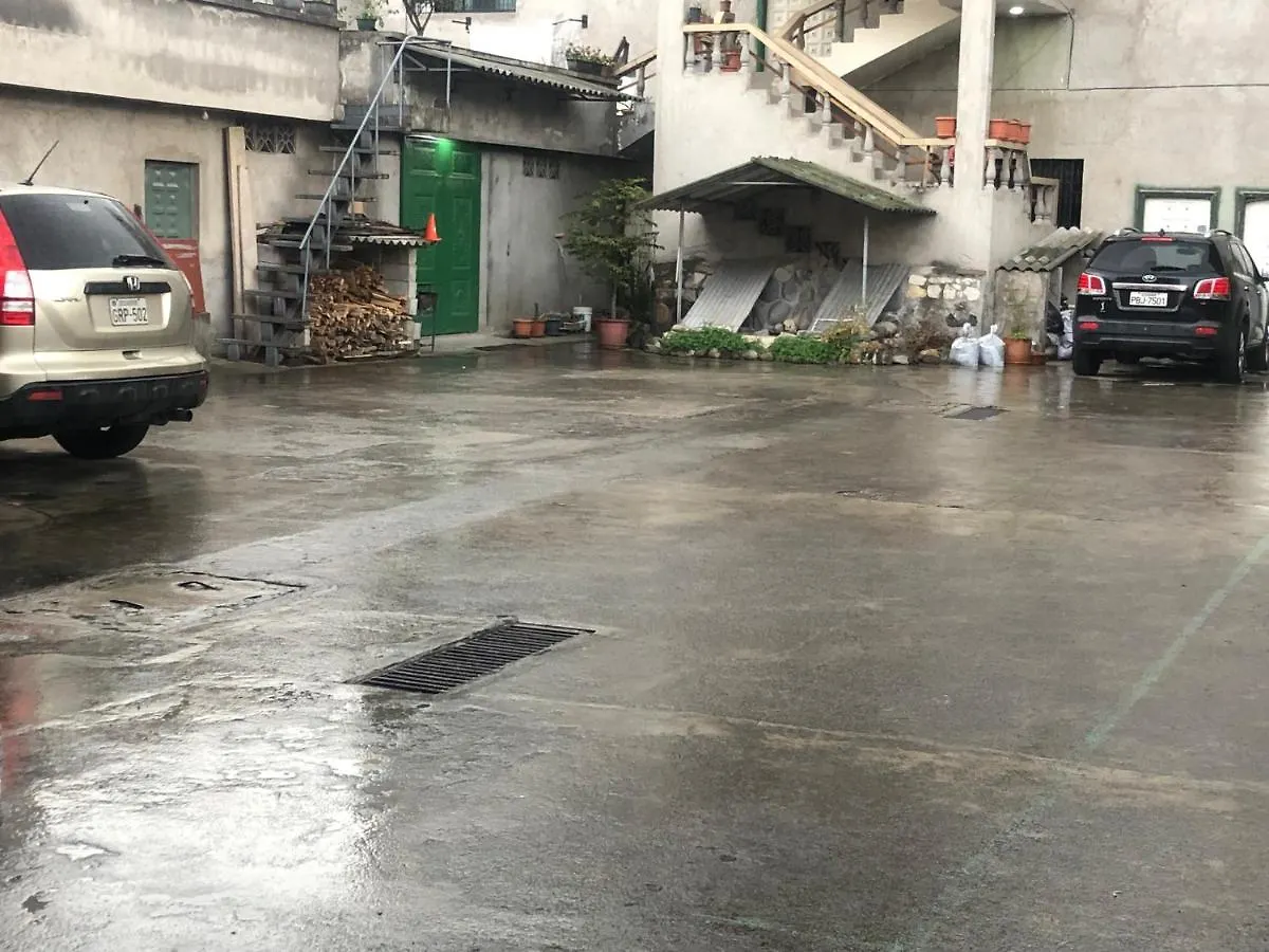 Πανσιόν Hostal InaΚίτο