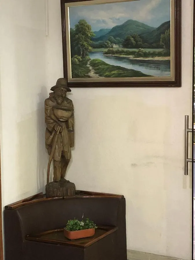Hostal InaΚίτο Κίτο