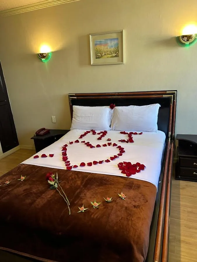 Πανσιόν Hostal InaΚίτο